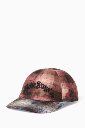 كاب بيسبول بنقشة مربعات مطرز بشعار الماركة قنب