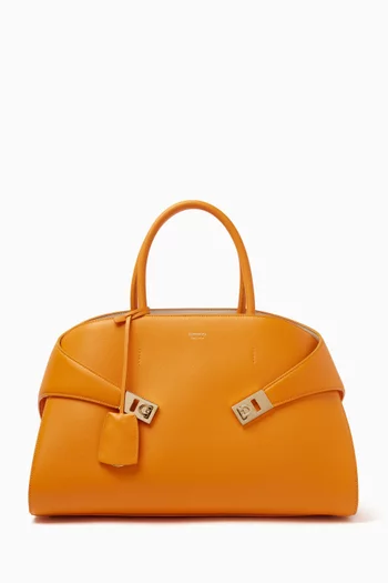 Medium Hug Top Handle Bag in leather