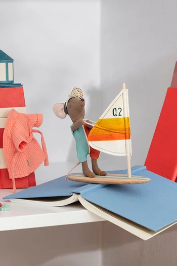 Surfer, Big Brother Mouse