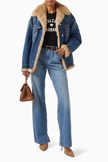 جاكيت بقصة فضفاضة دينم وفرو