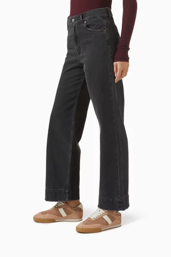 Kick Low-top Sneakers in Suede