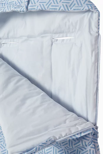 Patterened Sleeping Nest