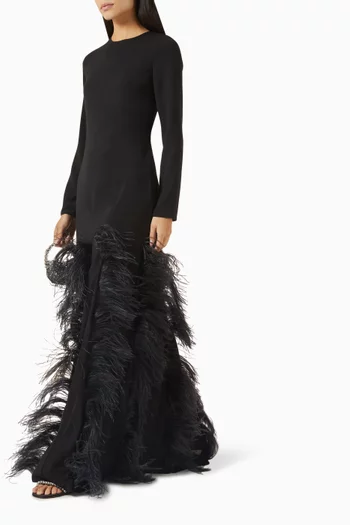 فستان ليت بحواف مزينة بالريش