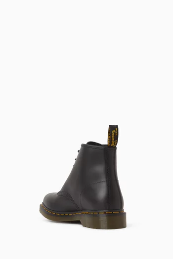 بوت 101 على الكاحل بحياكة صفراء جلد ناعم