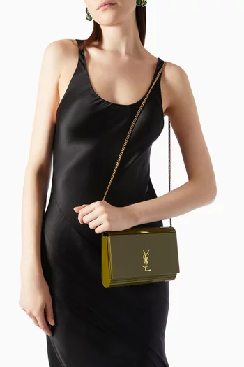 Vicky Minaudière in Plexi