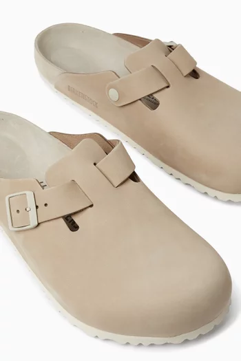 Boston Exquisite Clog Sandals in Nubuck Leather