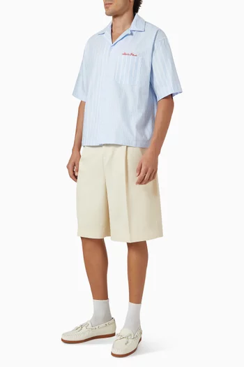 Bermuda Shorts in Twill