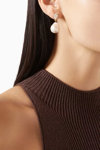 Mimi Pearl Earrings in 18kt Gold-plating