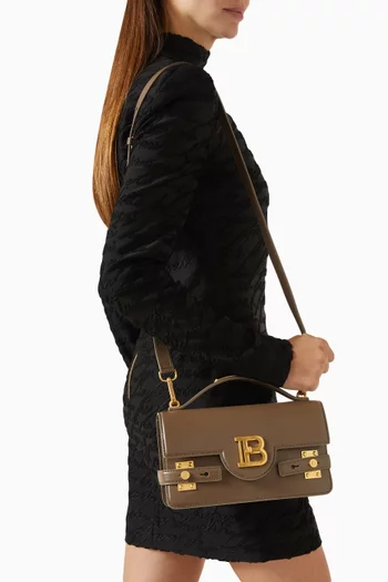 B-Buzz 24 Shoulder Bag in Leather
