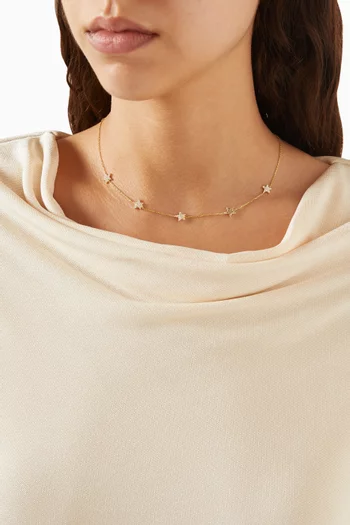 قلادة نجمة فضة بلون ذهبي