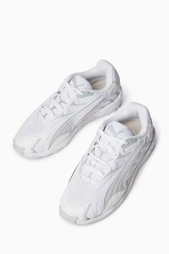 Inhale Core Sneakers in Mesh