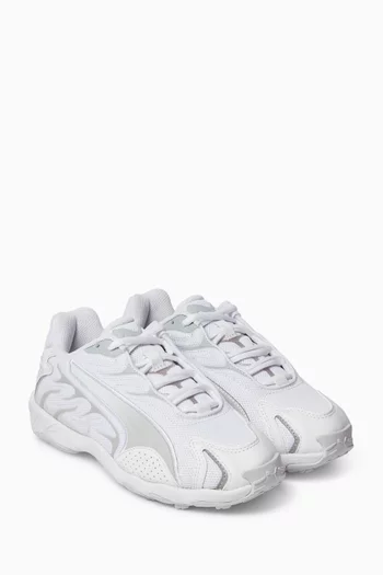 Inhale Core Sneakers in Mesh