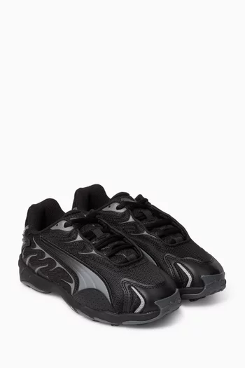 Inhale Core Sneakers in Mesh