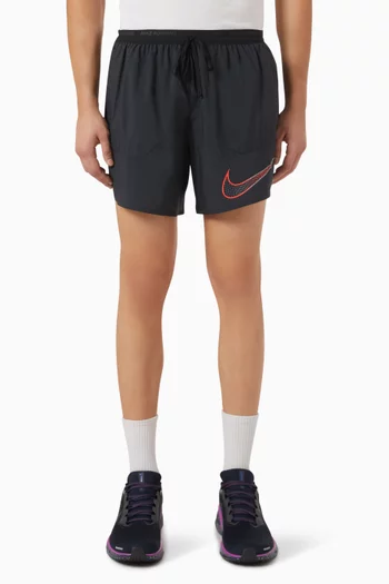 شورت للجري سترايد بتقنية Dri-FIT مبطن بسروال تحتي