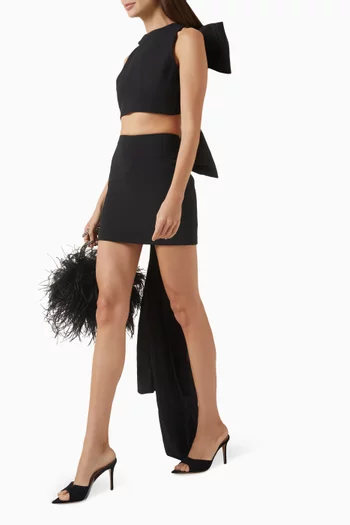 بلوزة قصيرة بعقدة كبيرة قماش كادي