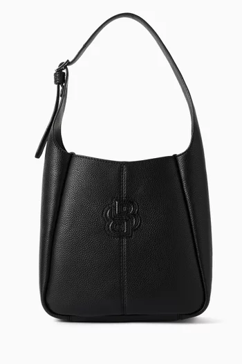 Anett Hobo Bag in Leather