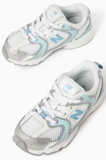 530 Sneakers in Mesh