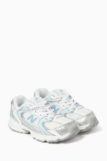 530 Sneakers in Mesh