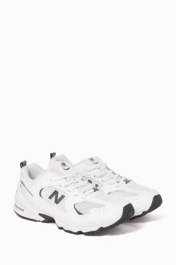 530 Sneakers in Mesh