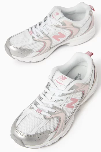 530 Sneakers in Mesh