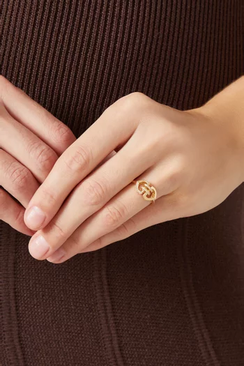 Dome Art Deco Diamond Ring in 18kt Yellow Gold