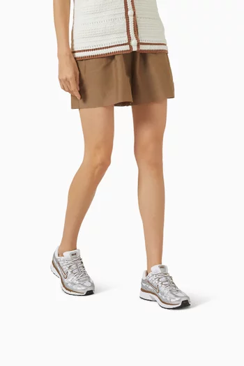 P-6000 Sneakers in Mesh