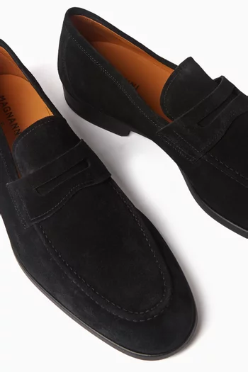 Penny Loafers in Suede
