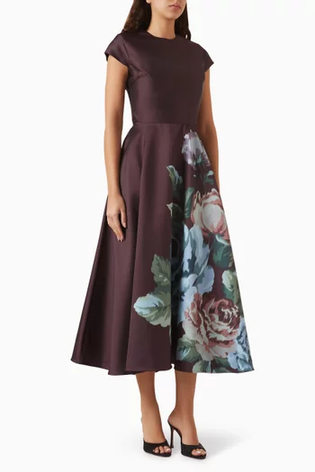 فستان بطبعة زهور