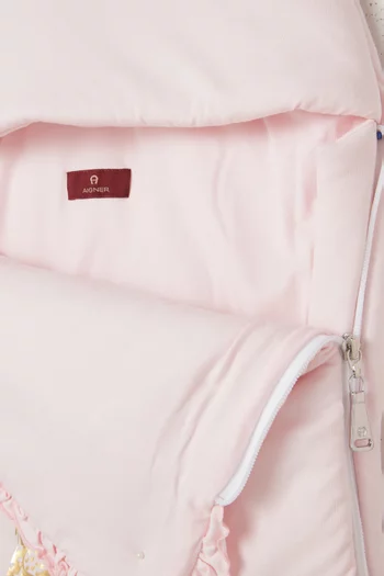 Ruffle Foil Logo Baby Nest in Cotton