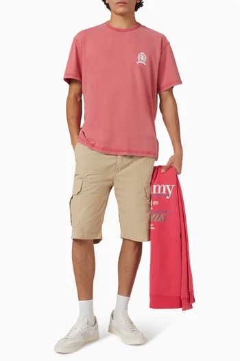 تي شيرت بلاي بشعار الماركة قطن