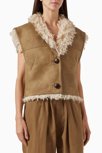 Clara Vest Jacket in Faux Shearling