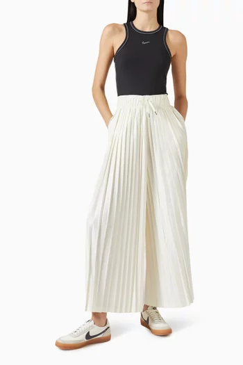 Mid-rise Pleated Pants in Satin