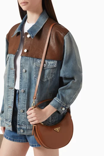 Small Arqué Shoulder Bag in Leather