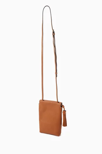 Hudson Crossbody Pouch in Leather