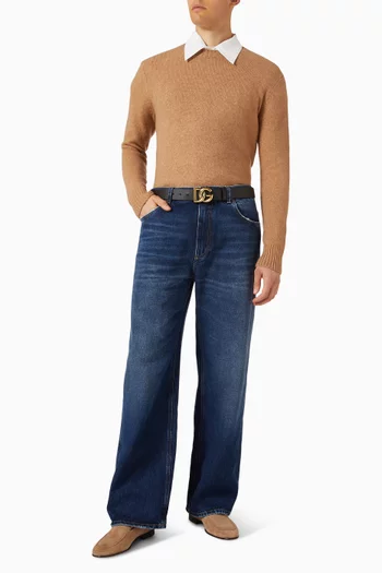 سترة منسوجة بفتحة رقبة مستديرة