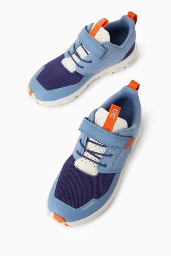 Cloud Play Sneakers in Mesh