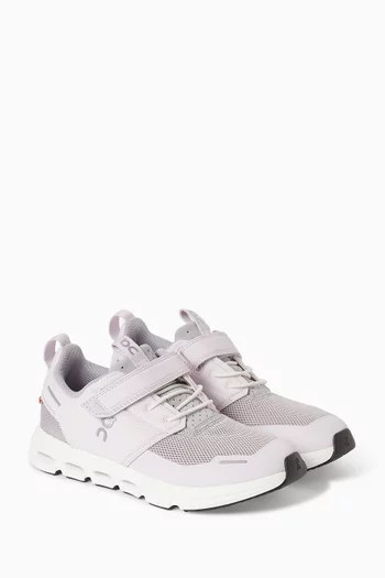 Cloud Play Sneakers in Mesh