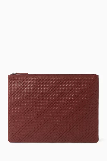 A4 Pochette in Woven Leather