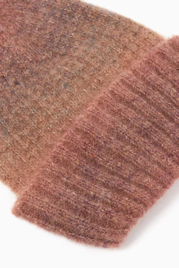 Beanie in Alpaca Knit