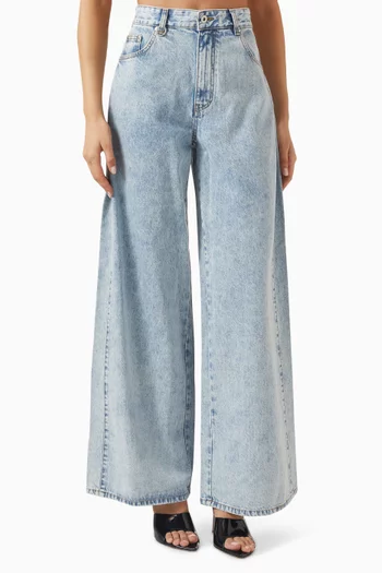 Side-tuck Wide-leg Jeans in Denim
