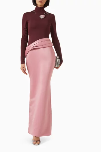 فستان سهرة ايدين تروفي مزين بتطريزات