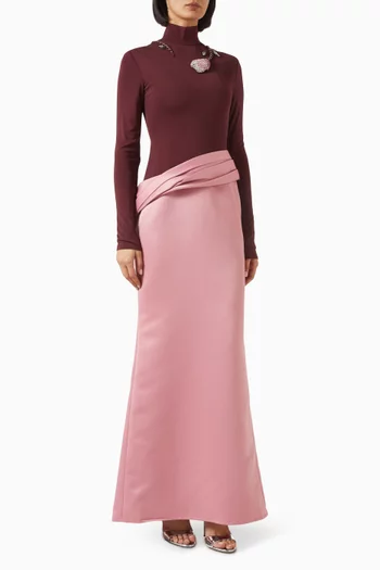 فستان سهرة ايدين تروفي مزين بتطريزات