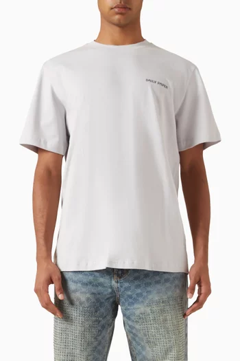 تي شيرت مزين بدرع وأعواد كبريت قطن