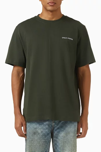 تي شيرت مزين بدرع وأعواد كبريت قطن