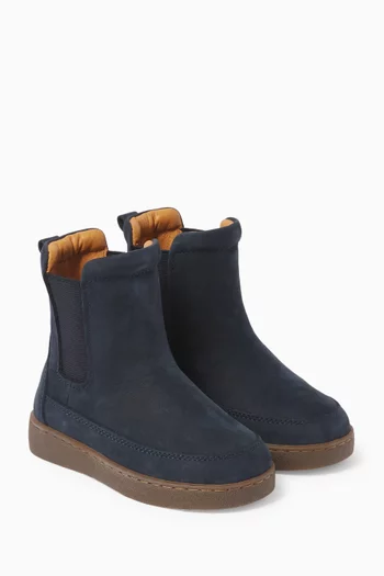 Bojeh Boots in Suede