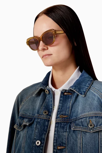 Swan Slim Cateye-shaped Sunglasses in Acetate