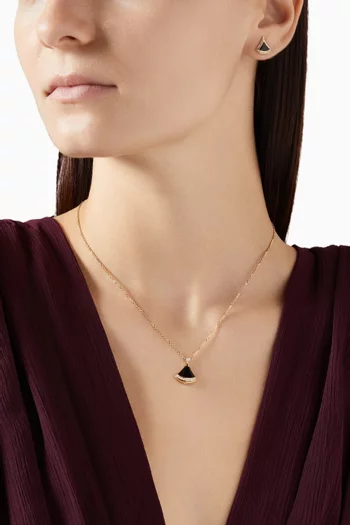 Diva's Dream Onyx Necklace in 18kt Gold
