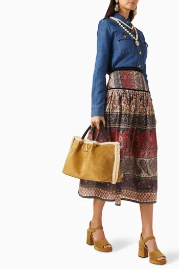 حقيبة يد متوسطة بشعار الماركة شمواه