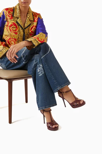 صندل بشعار حرف V وكعب 120 مم جلد عجل