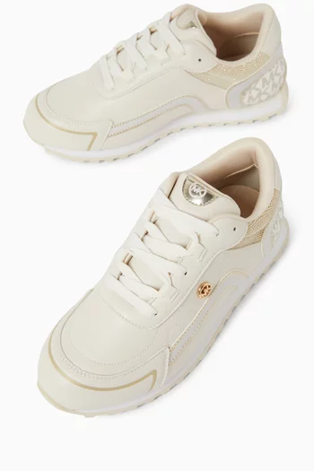 Byrdie Sneakers in Faux Leather